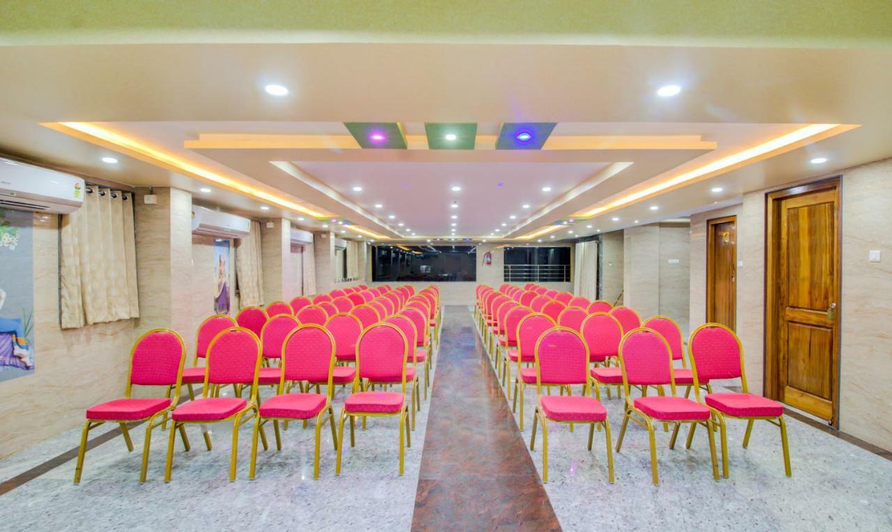 Hotel Treebo Sls Grand Tirupati Exteriér fotografie