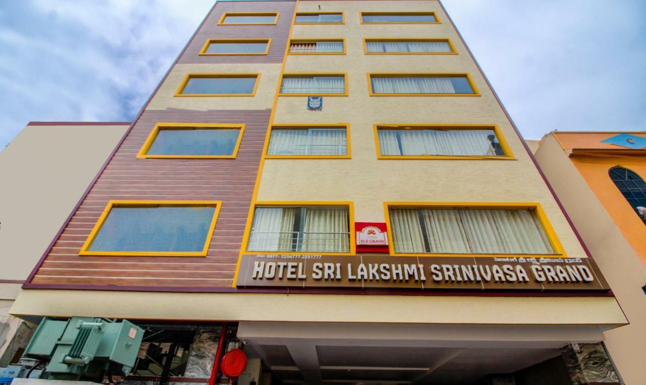 Hotel Treebo Sls Grand Tirupati Exteriér fotografie